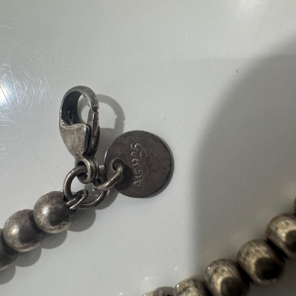 Tiffany & Co. Silver Heart Tag Bead Bracelet - Picture 3 of 7